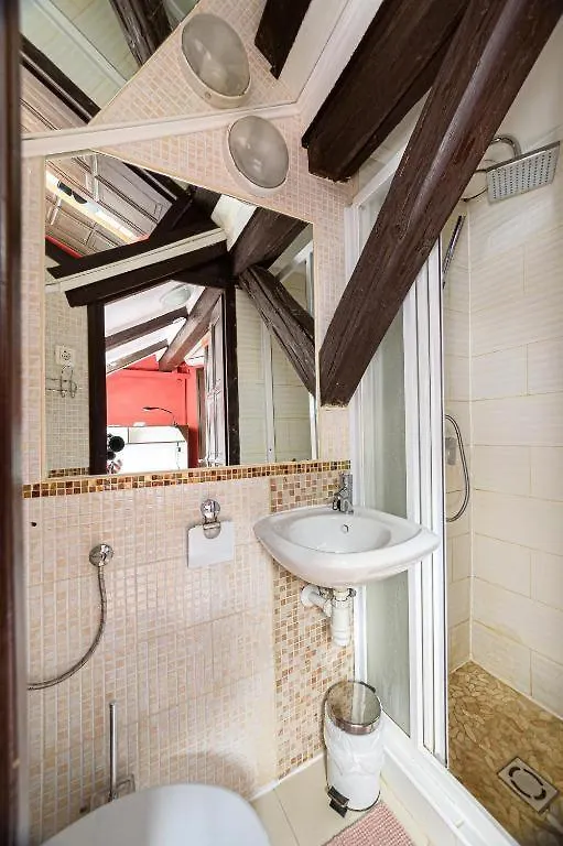 Gul Baba Saray Apartments Budapeşte